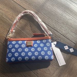 2016 world champion Dooney & Bourke wristlet